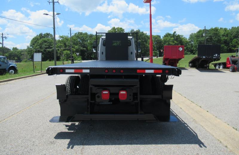 2017 Freightliner BUSINESS CLASS M2 106 - 4