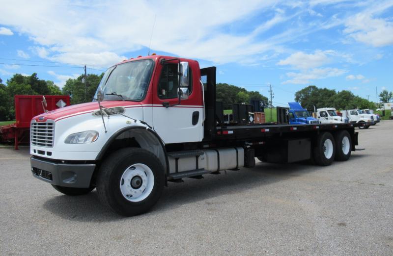 2015 Freightliner BUSINESS CLASS M2 106 - 1