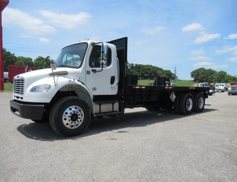 2017 Freightliner BUSINESS CLASS M2 106 - 6