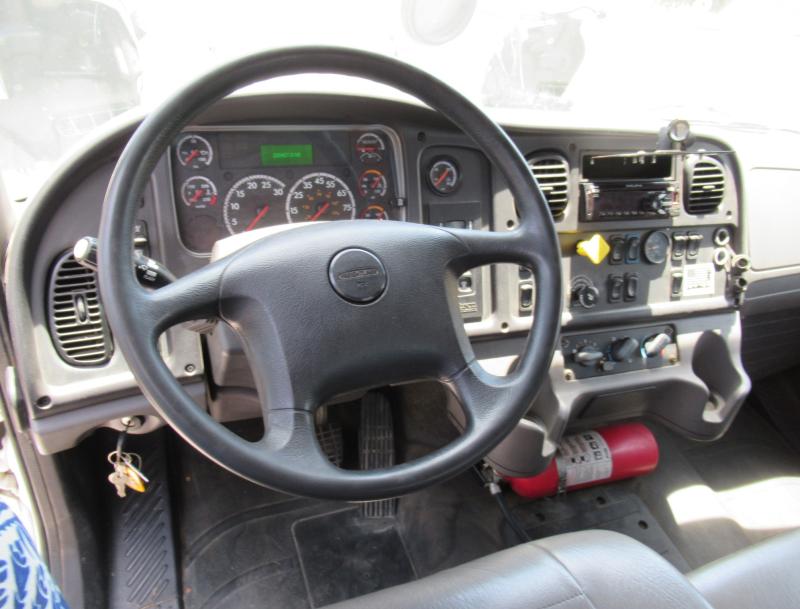 2017 Freightliner BUSINESS CLASS M2 106 - 9