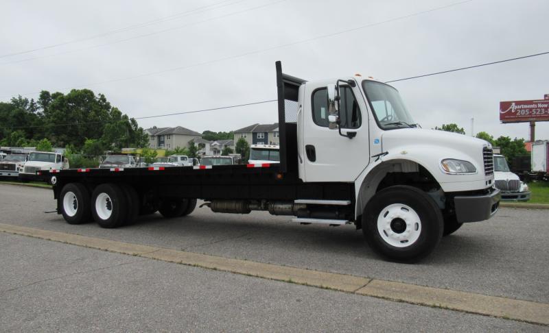 2017 Freightliner BUSINESS CLASS M2 106 - 1