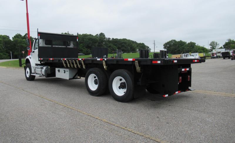 2017 Freightliner BUSINESS CLASS M2 106 - 7
