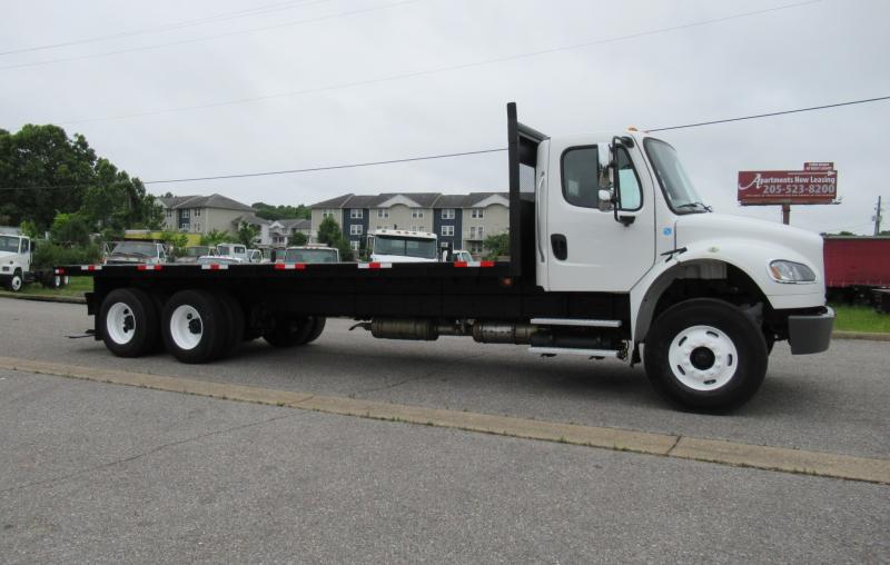 2017 Freightliner BUSINESS CLASS M2 106 - 12