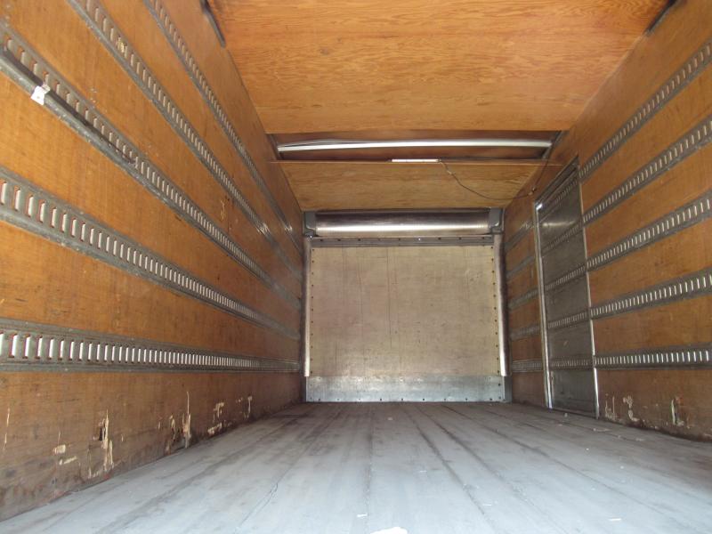 2016 Freightliner BUSINESS CLASS M2 106 - 8