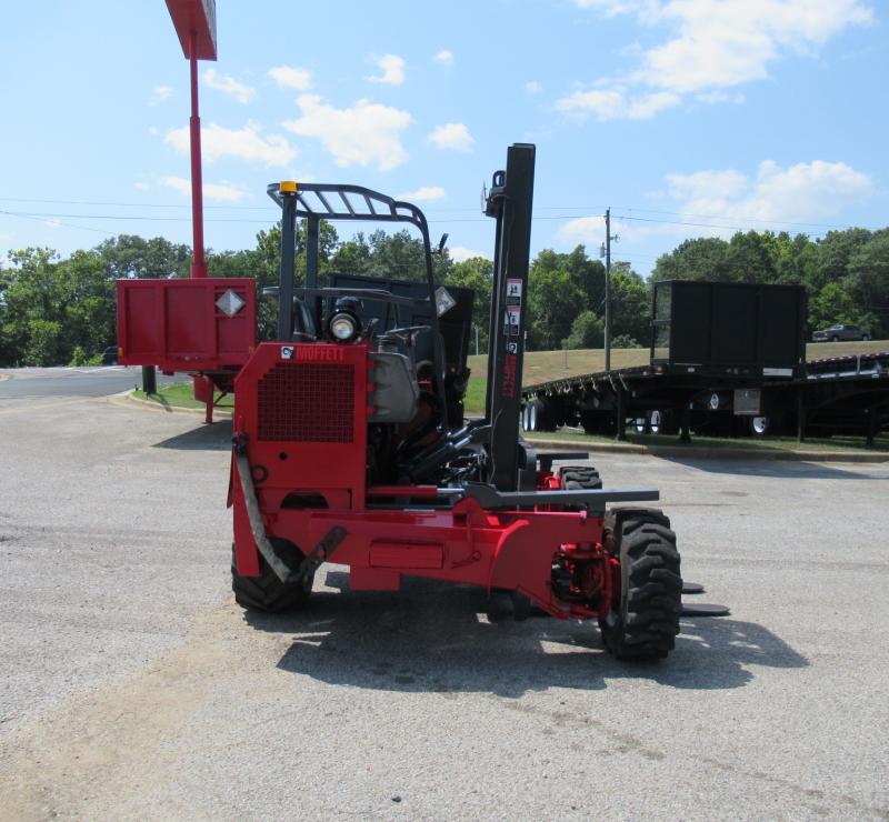 2005 Moffett M5000-4W - 4