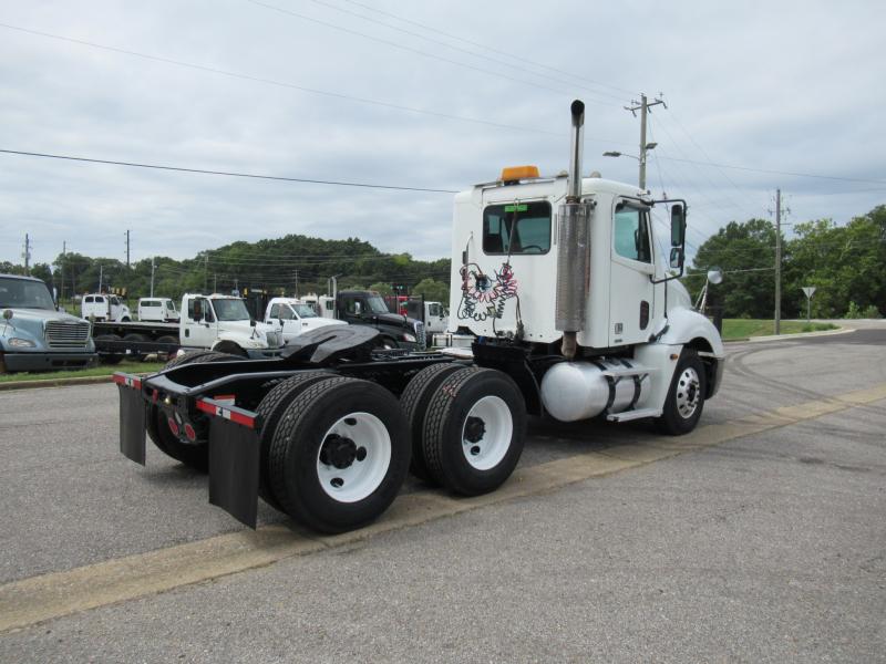 2006 Freightliner Columbia 120 - 10