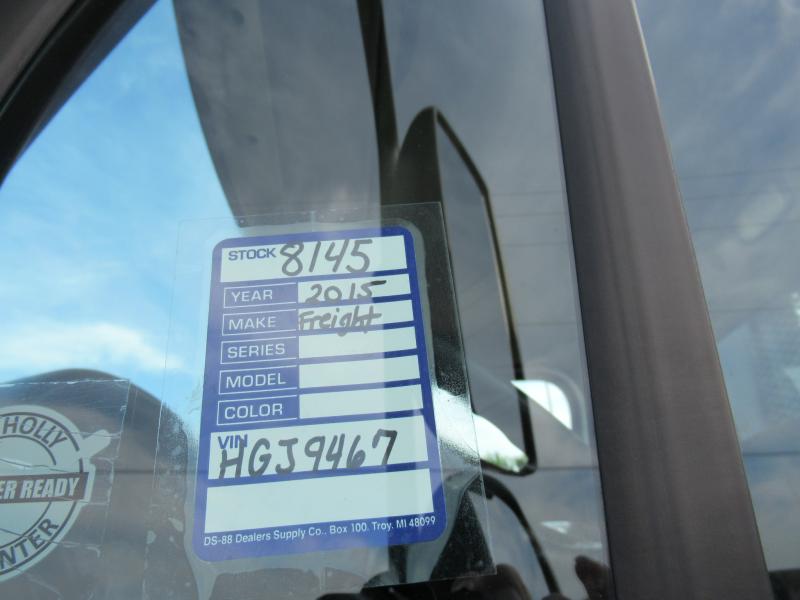 2015 Freightliner BUSINESS CLASS M2 106 - 22