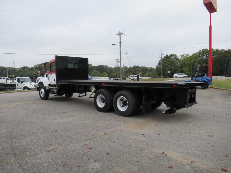 2006 Mack CV713 - 6