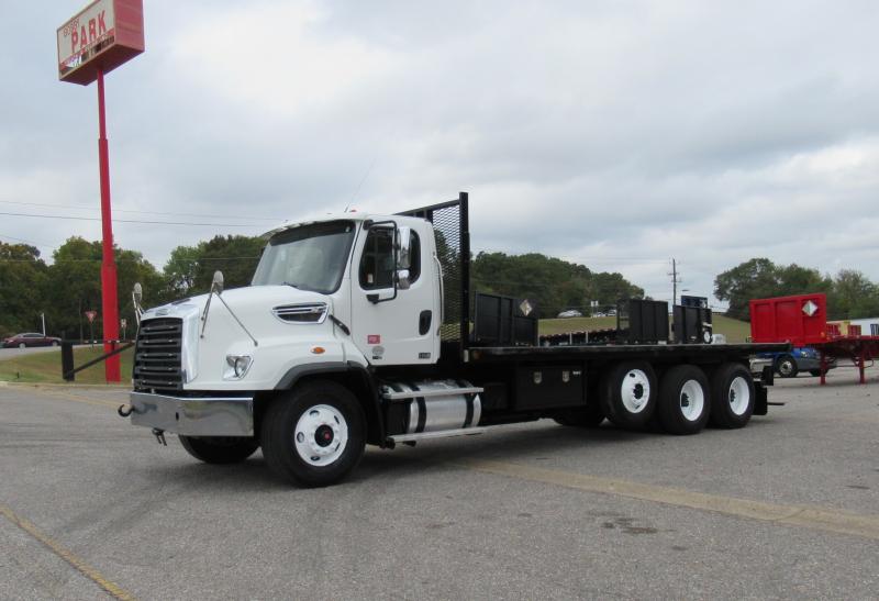 2014 Freightliner 114SD - 1