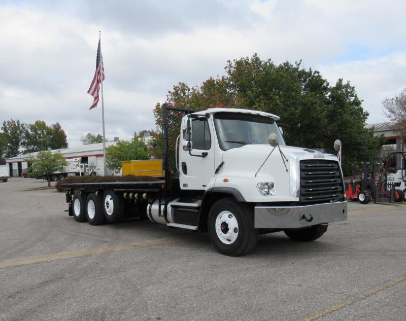 2014 Freightliner 114SD - 3