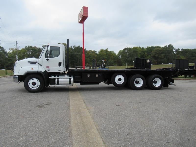 2014 Freightliner 114SD - 7