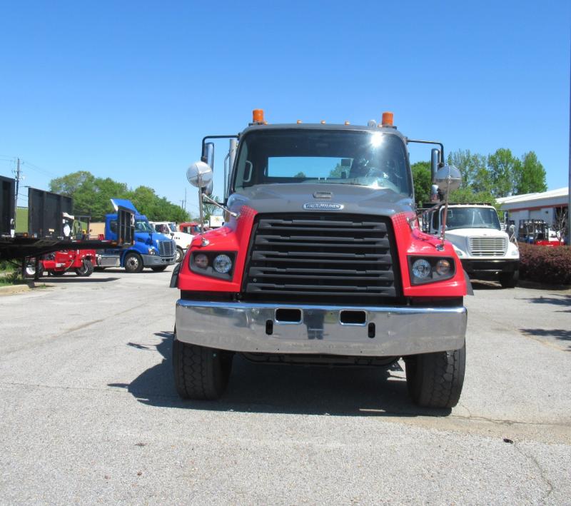 2015 Freightliner 114SD - 3