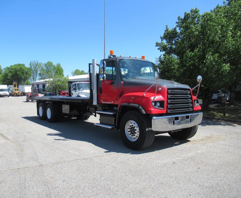 2015 Freightliner 114SD - 4