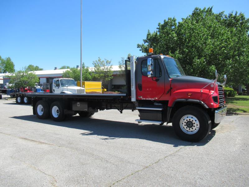2015 Freightliner 114SD - 5