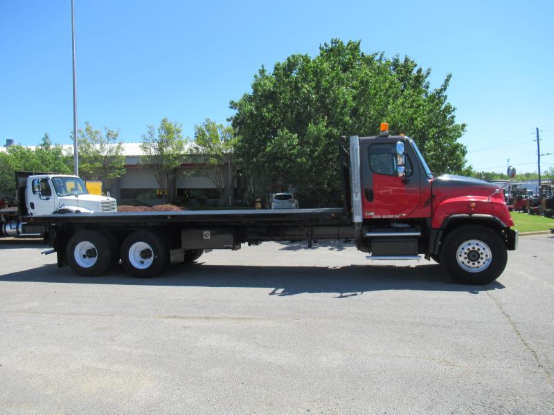 2015 Freightliner 114SD - 6
