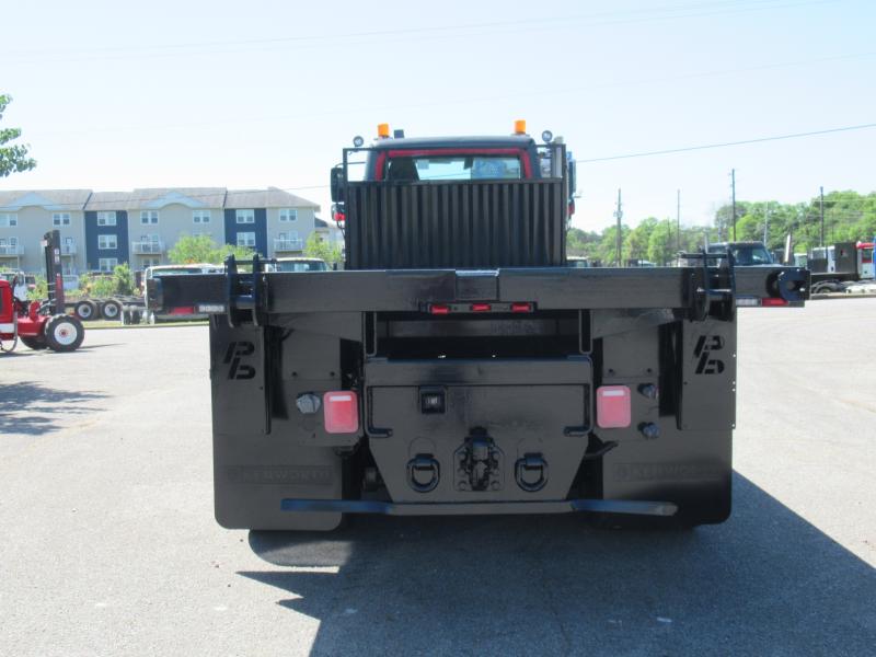 2015 Freightliner 114SD - 11