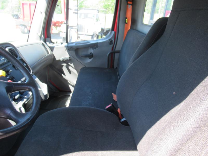 2015 Freightliner 114SD - 17