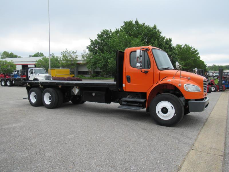 2016 Freightliner BUSINESS CLASS M2 106 - 3