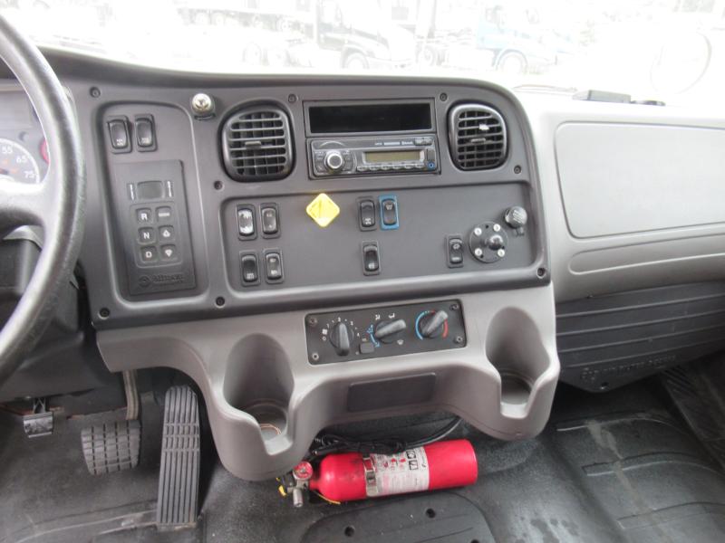 2016 Freightliner BUSINESS CLASS M2 106 - 9