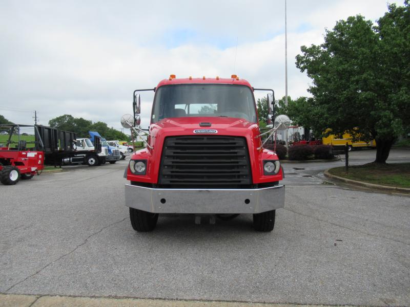 2014 Freightliner 114SD - 2