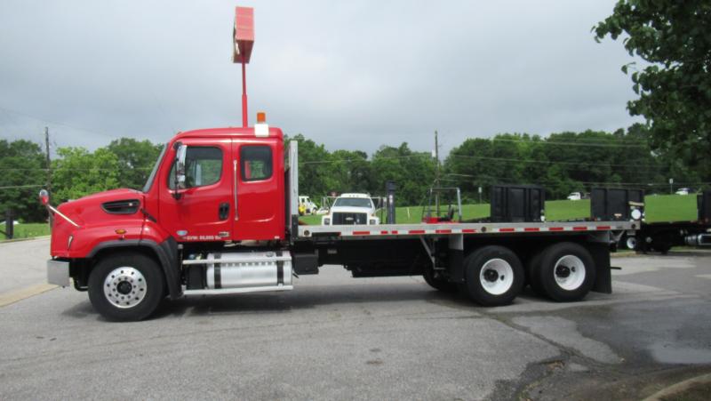 2014 Freightliner 114SD - 8