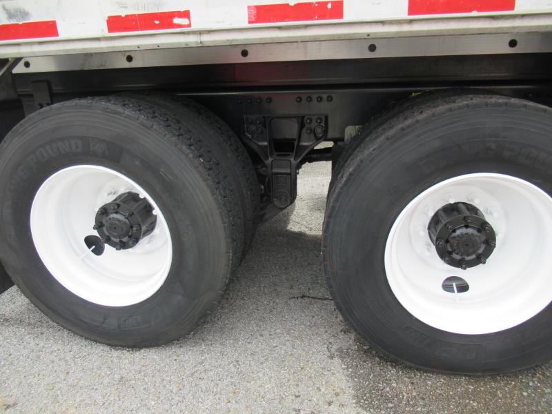 2014 Freightliner 114SD - 17
