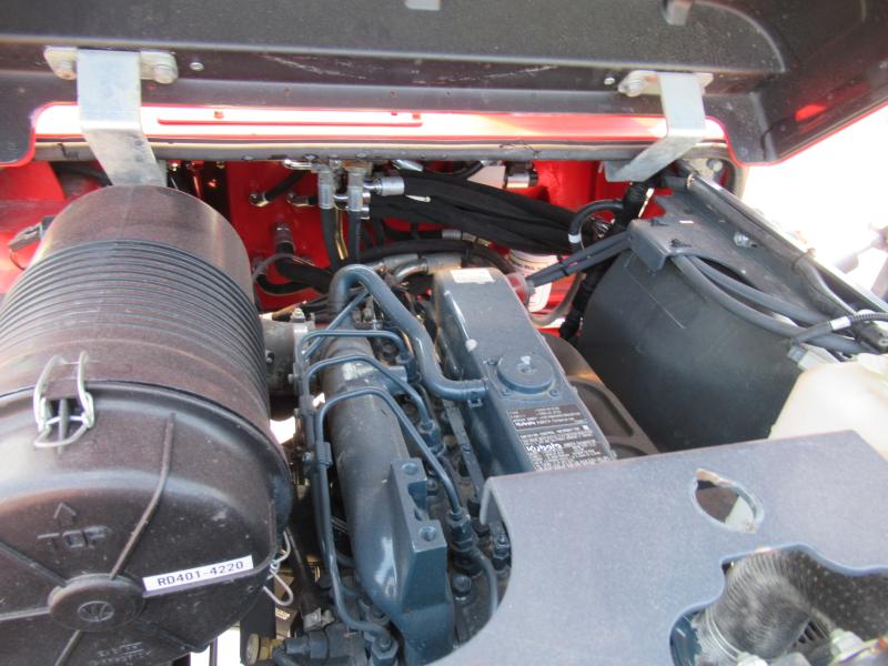 2011 Moffett M55 - 16