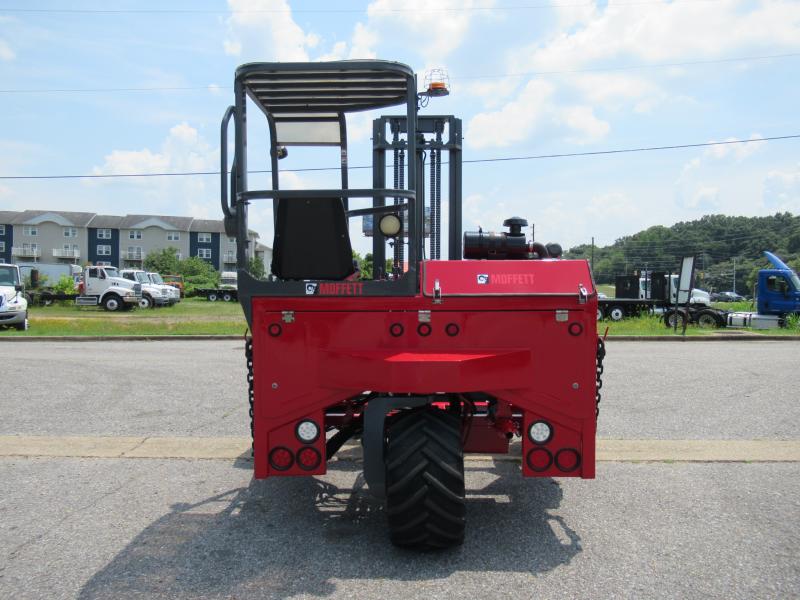 2002 Moffett M5500 - 7