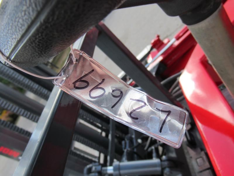 2003 Moffett M5500 - 19