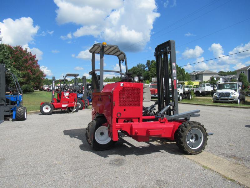 2003 Moffett M5000 4W - 3