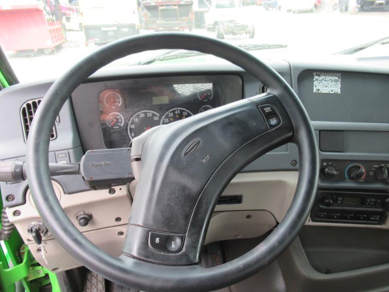 2007 Sterling LT9513 - 10