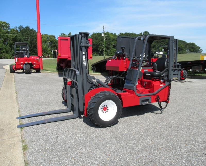 2005 Moffett LP5500 - 1