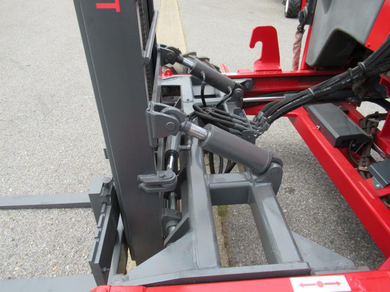 2012 Moffett M55 - 12