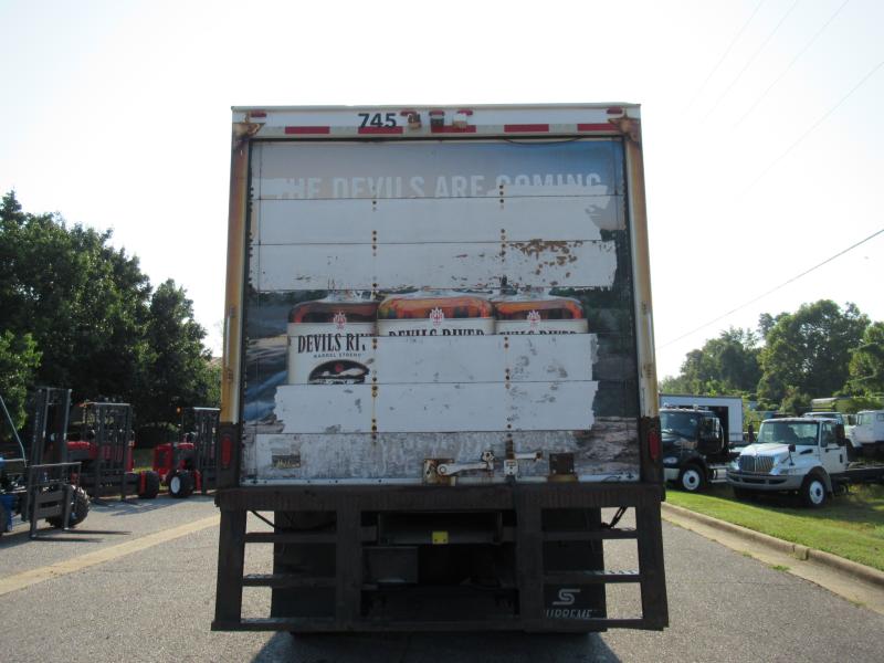 2017 Freightliner BUSINESS CLASS M2 106 - 4