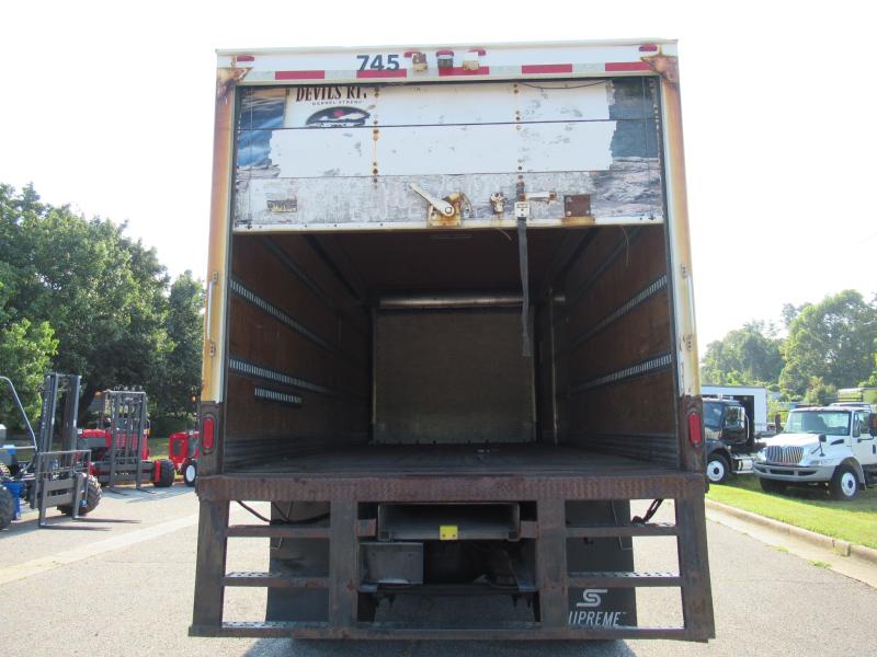 2017 Freightliner BUSINESS CLASS M2 106 - 14
