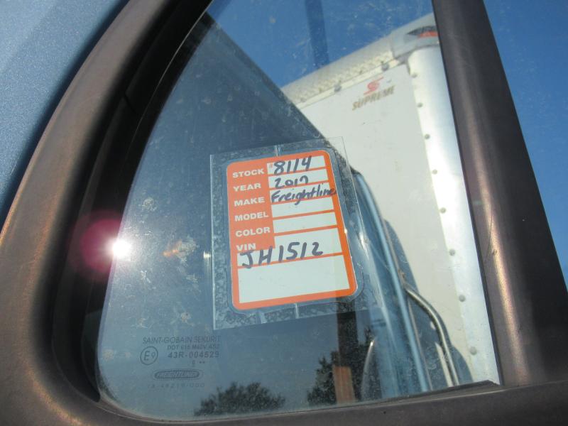 2017 Freightliner BUSINESS CLASS M2 106 - 18