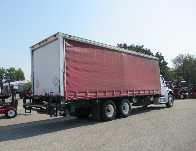 2017 Freightliner BUSINESS CLASS M2 106 - 6