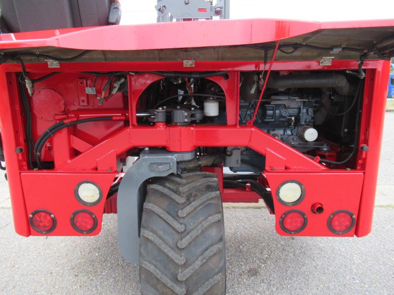 2007 Moffett M55 - 16