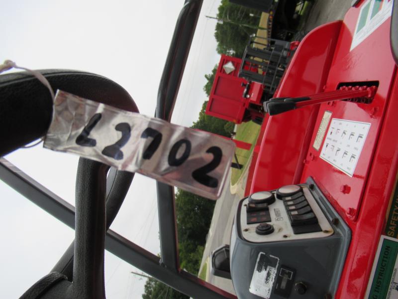 2007 Moffett M55 - 18
