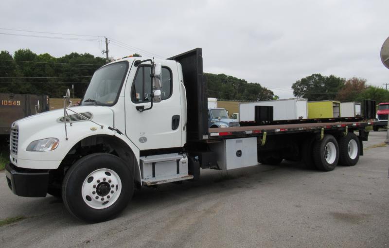 2020 Freightliner BUSINESS CLASS M2 106 - 7