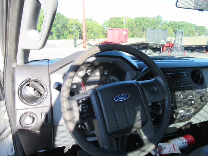 2014 Ford F550 - 11