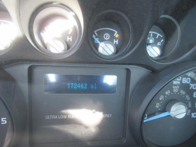 2014 Ford F550 - 12