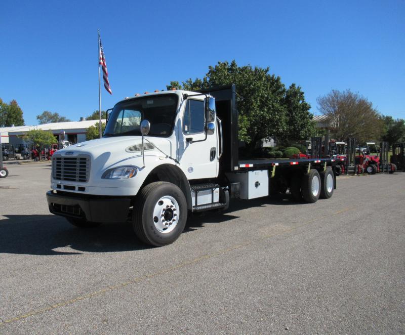 2020 Freightliner BUSINESS CLASS M2 106 - 8