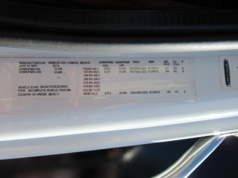 2020 Freightliner BUSINESS CLASS M2 106 - 19
