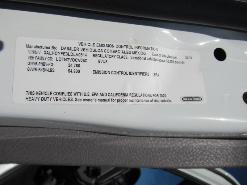 2020 Freightliner BUSINESS CLASS M2 106 - 20