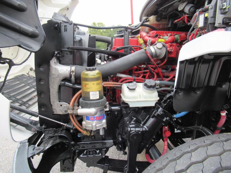 2016 Freightliner BUSINESS CLASS M2 106 - 15