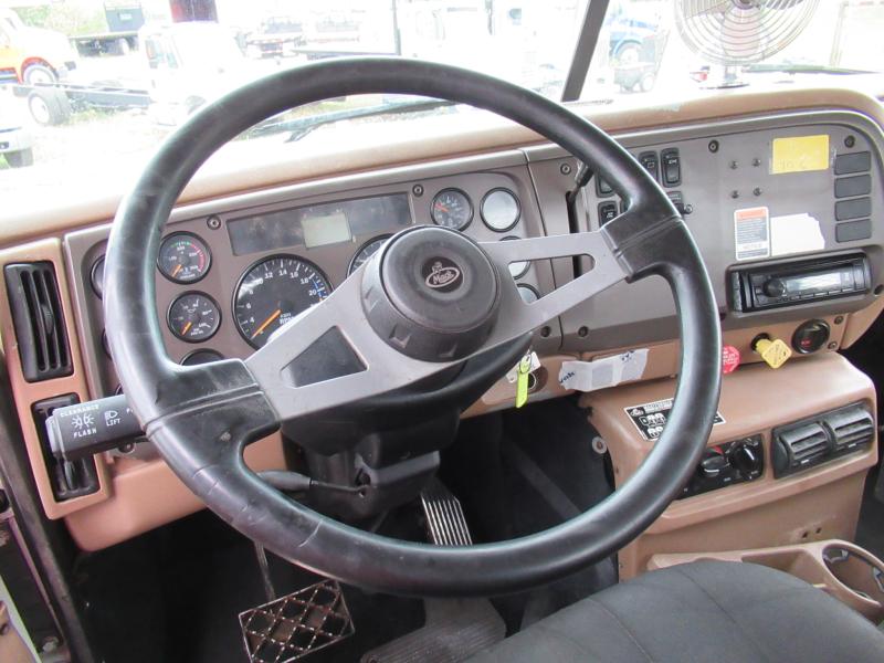 2007 Mack CV713 - 10