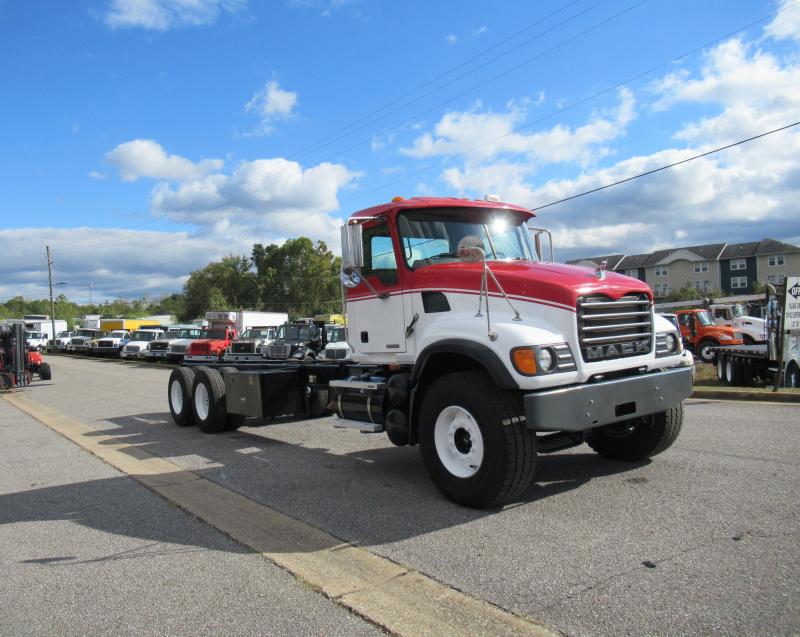 2007 Mack CV713 - 10
