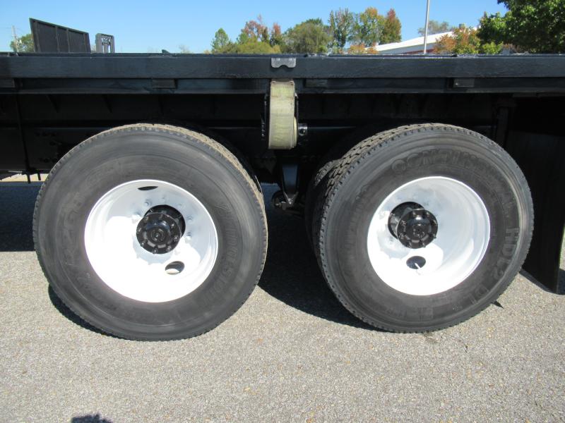 2019 Freightliner BUSINESS CLASS M2 106 - 19