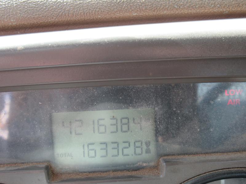 2005 Mack CV713 - 10